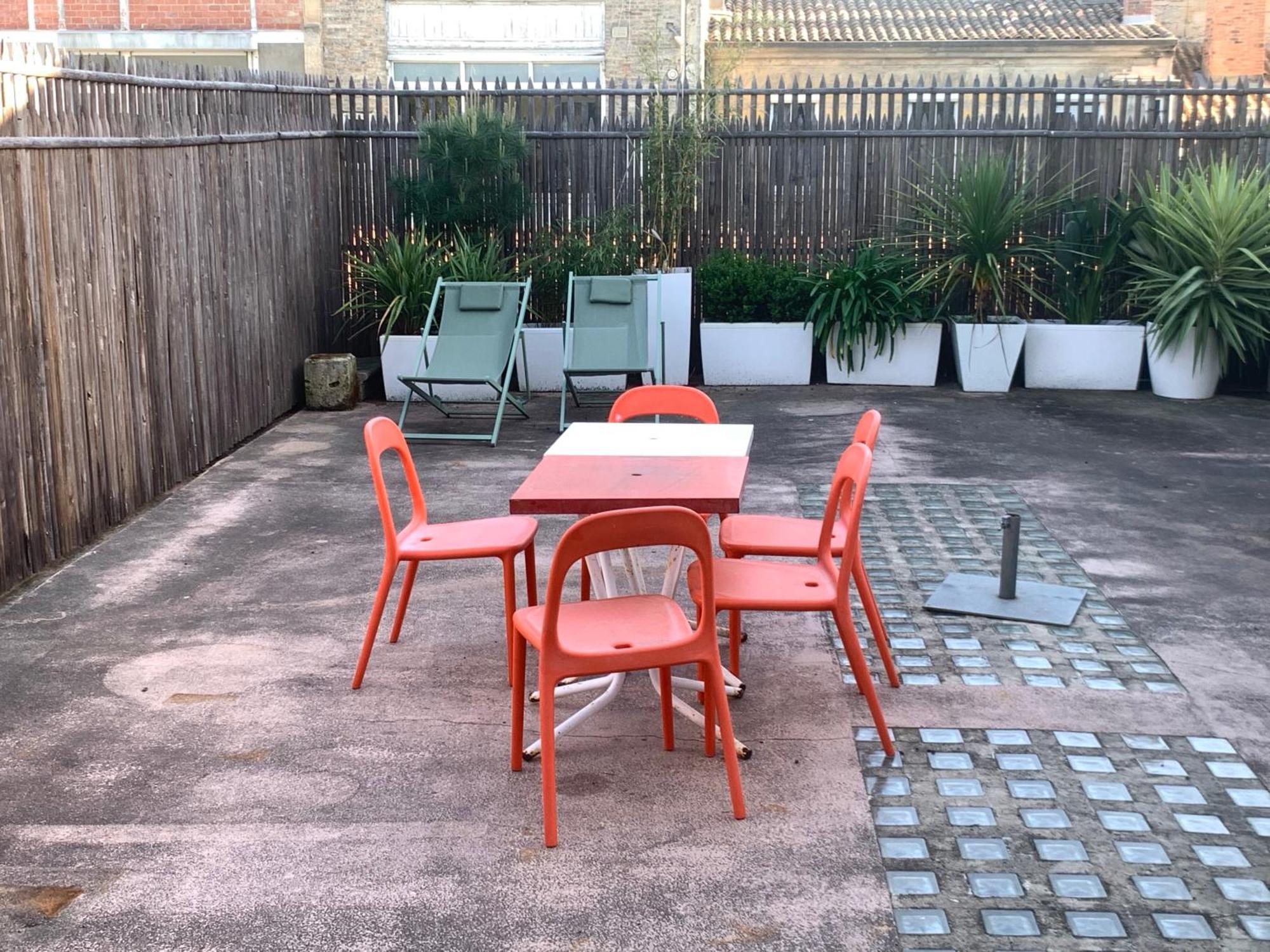 Apartmán Le Beaufleury Et Sa Terrasse A La Victoire Bordeaux Exteriér fotografie